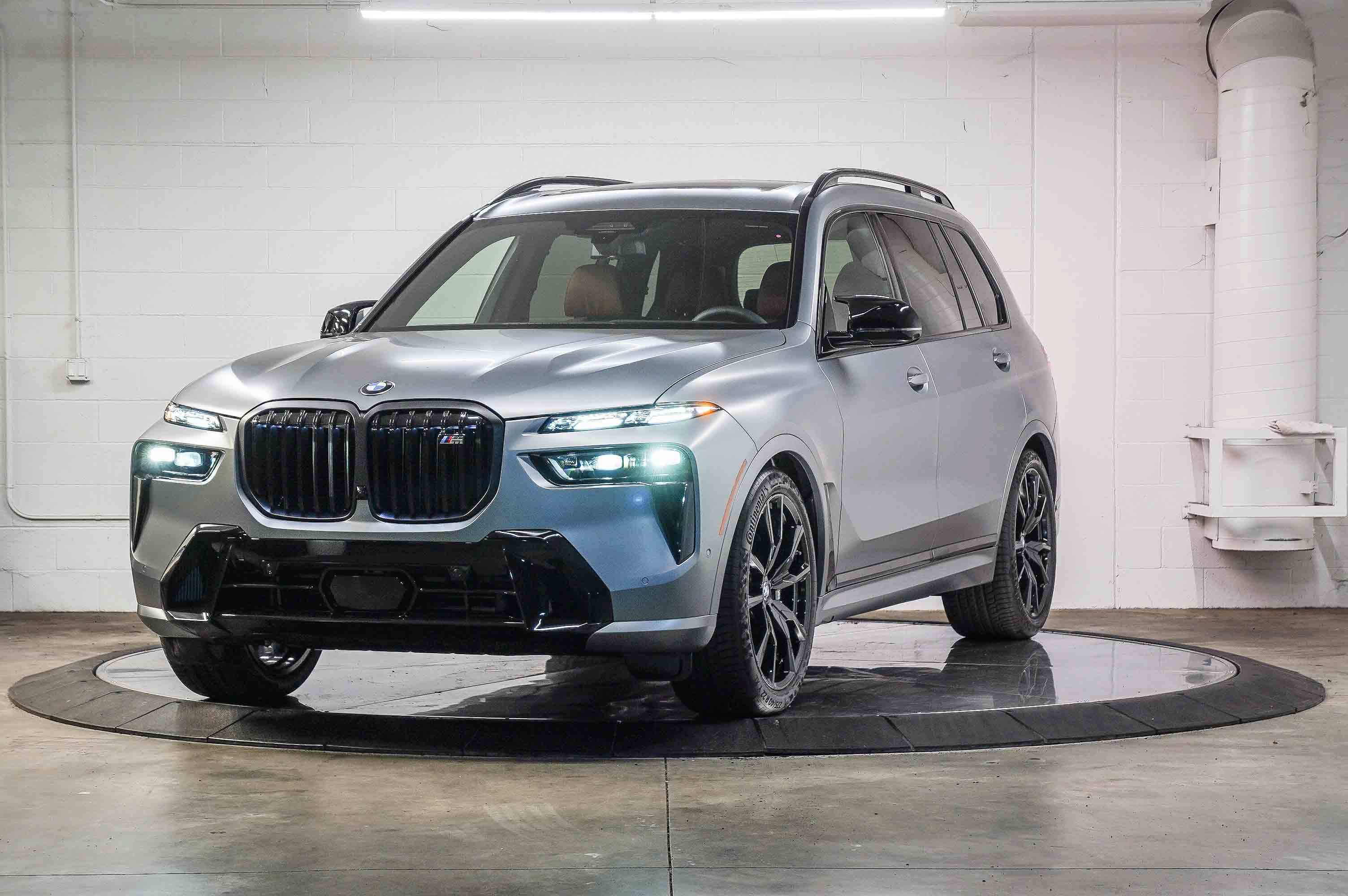 New 2027 BMW X7 M60i AWD/4WD image 3