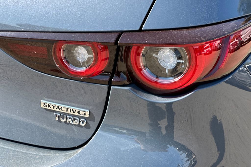 New 2025 MAZDA MAZDA3 Hatchback w/Premium Plus Pkg image 7