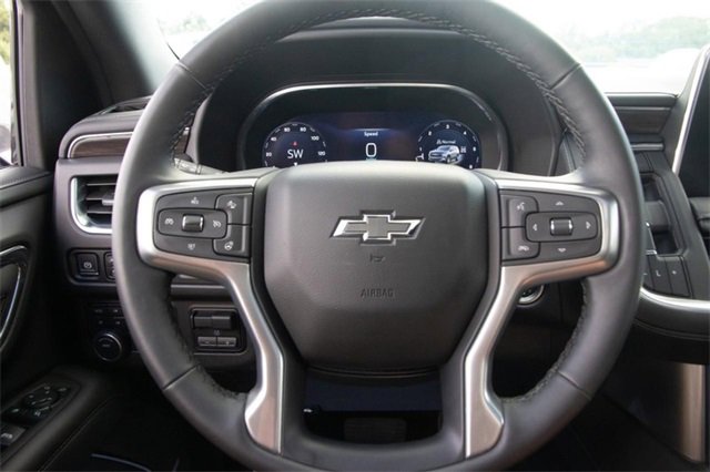 Used 2024 Chevrolet Tahoe Z71 w/ Luxury Package image 15