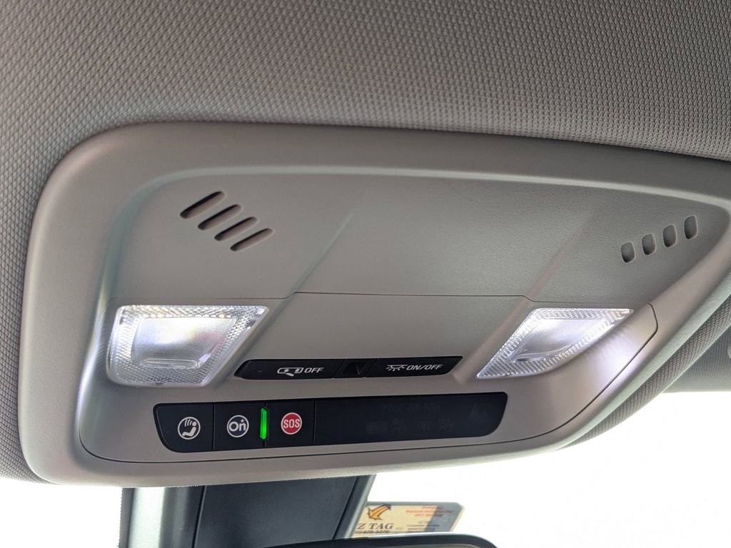 Used 2021 Chevrolet Malibu RS image 11