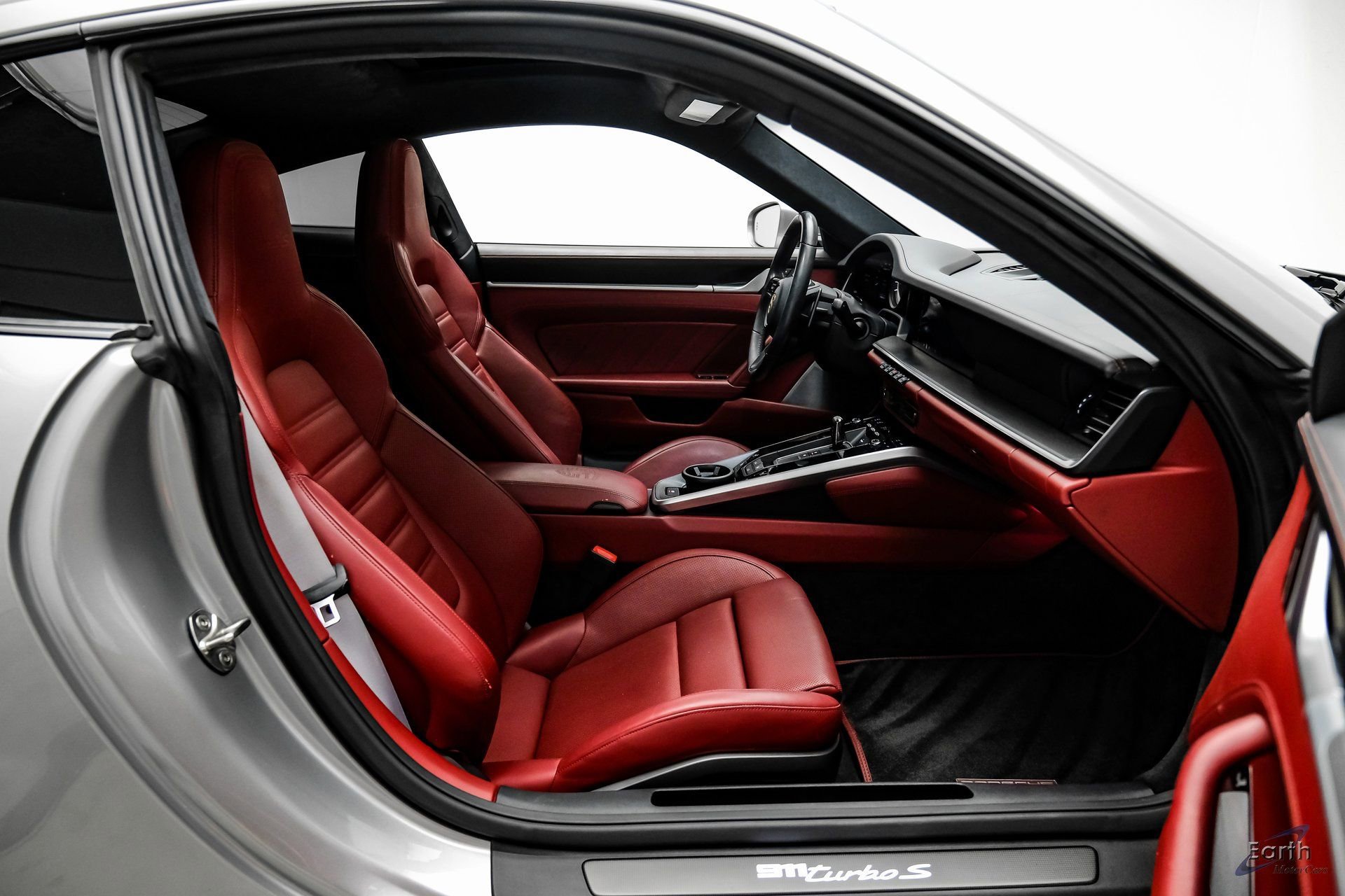 Used 2021 Porsche 911 Turbo S image 56