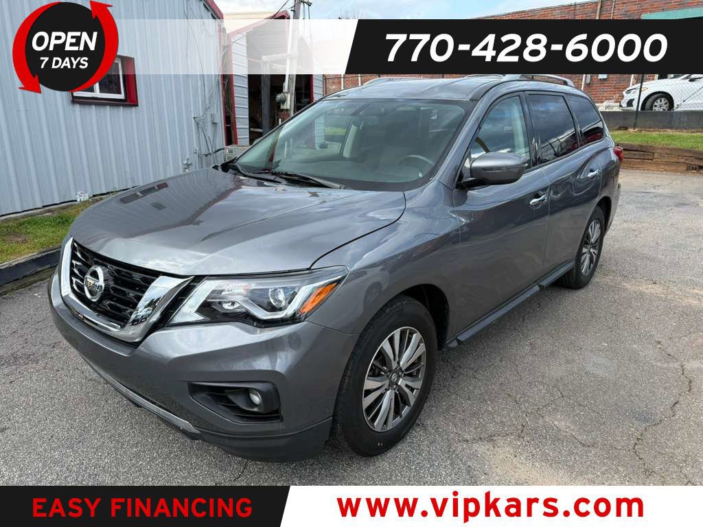Used 2019 Nissan Pathfinder SV image 1
