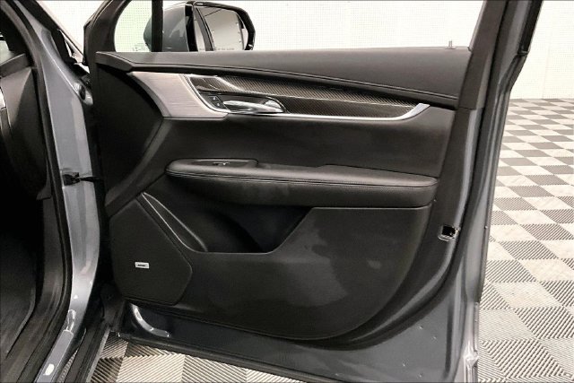 Used 2021 Cadillac XT6 Sport AWD/4WD image 21