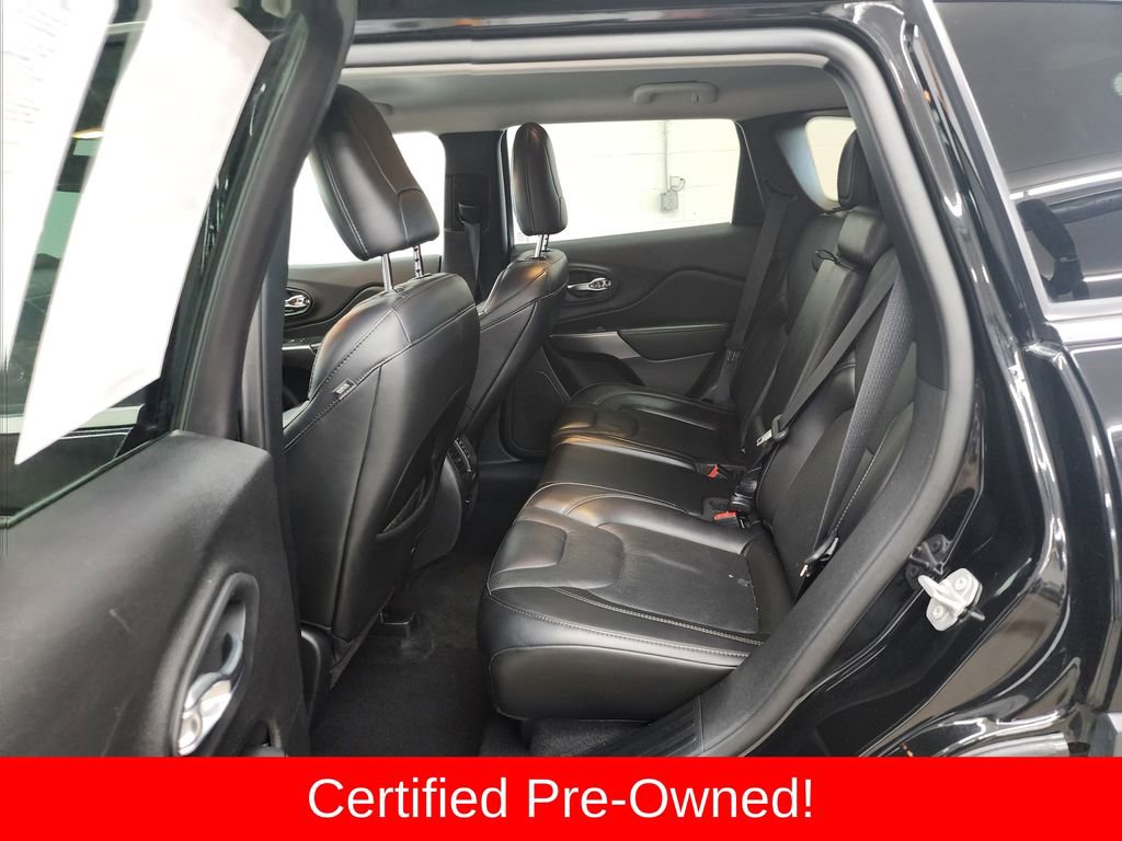 Certified 2021 Jeep Cherokee Latitude Lux w/ Comfort/Convenience Group image 25