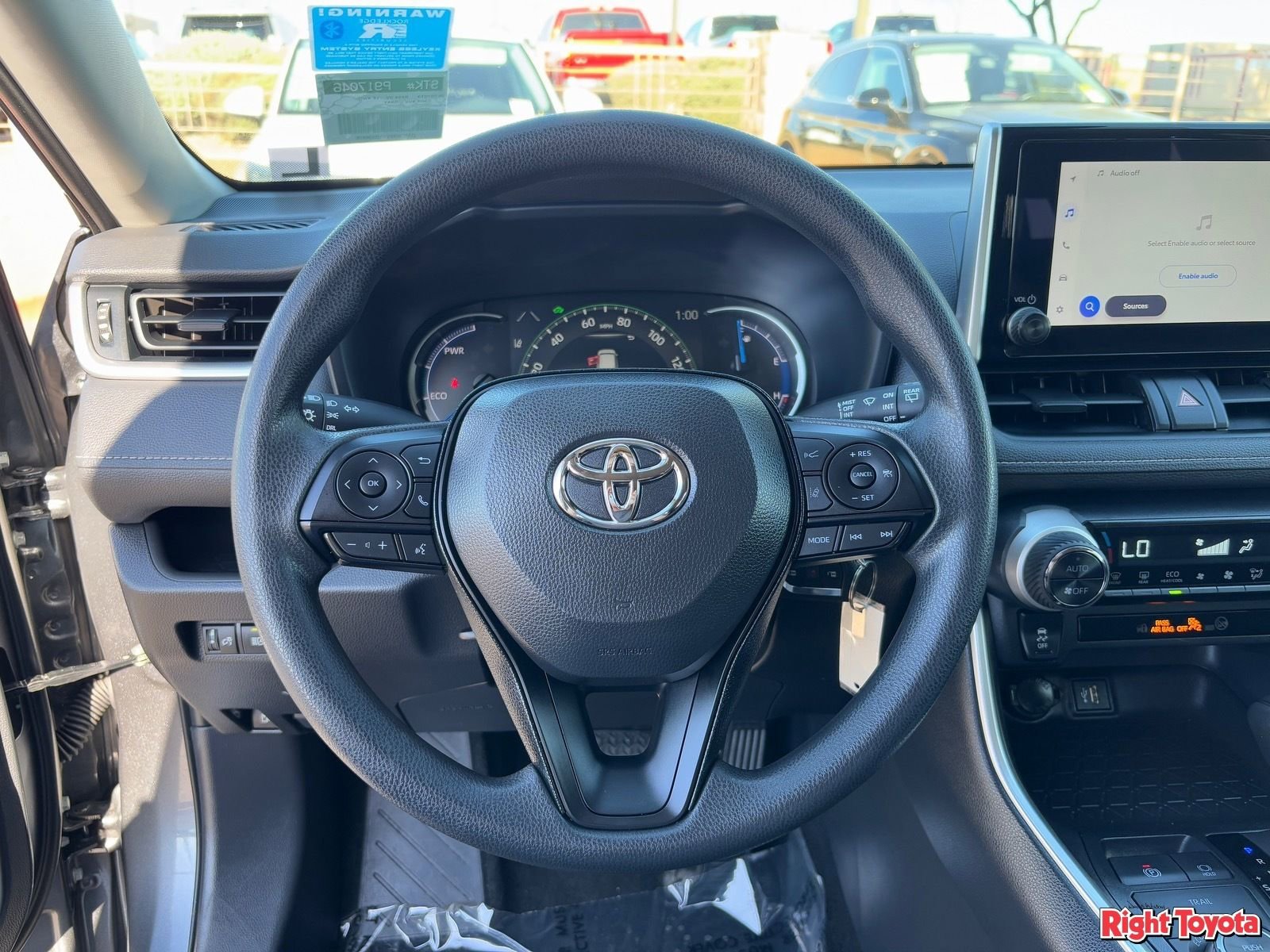 Certified 2025 Toyota RAV4 LE image 21