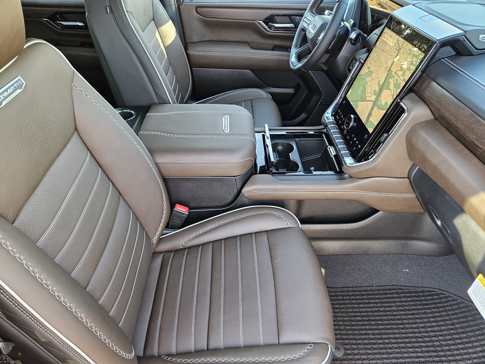 New 2027 GMC Yukon XL Denali Ultimate AWD/4WD image 10