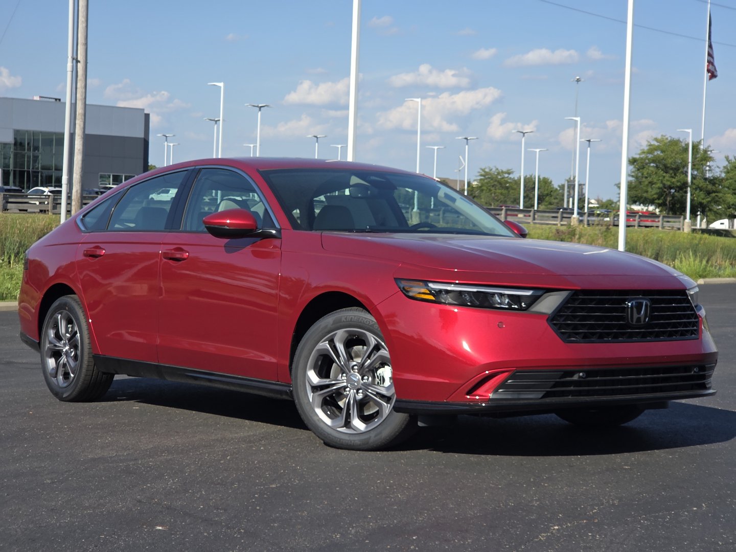 New 2026 Honda Accord EX-L image 2