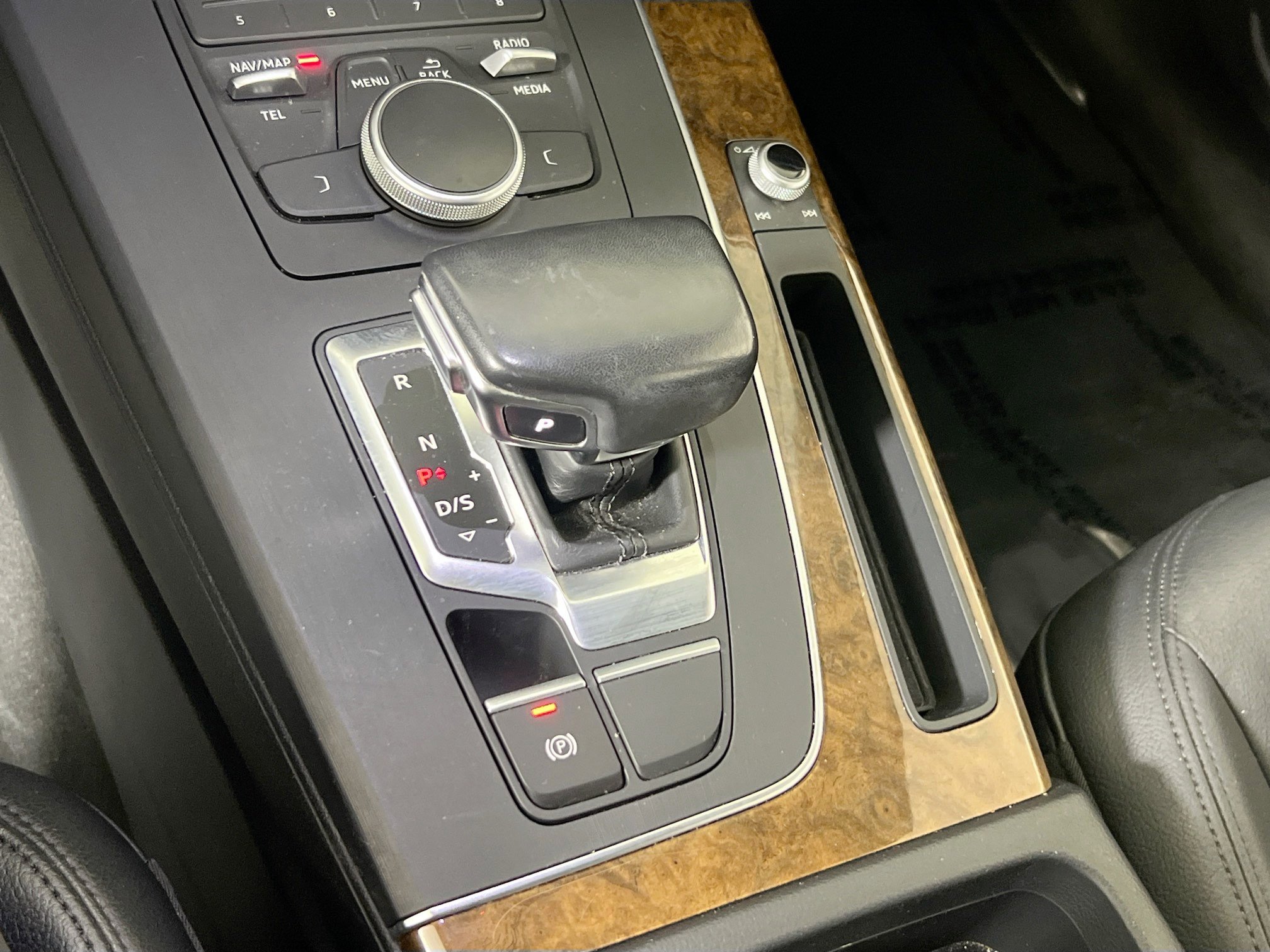 Used 2018 Audi Q5 2.0T Premium image 16