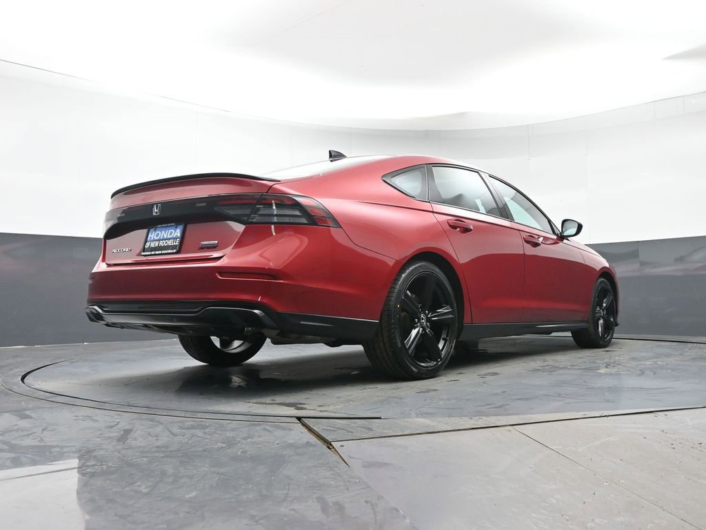 Used 2023 Honda Accord Sport image 29