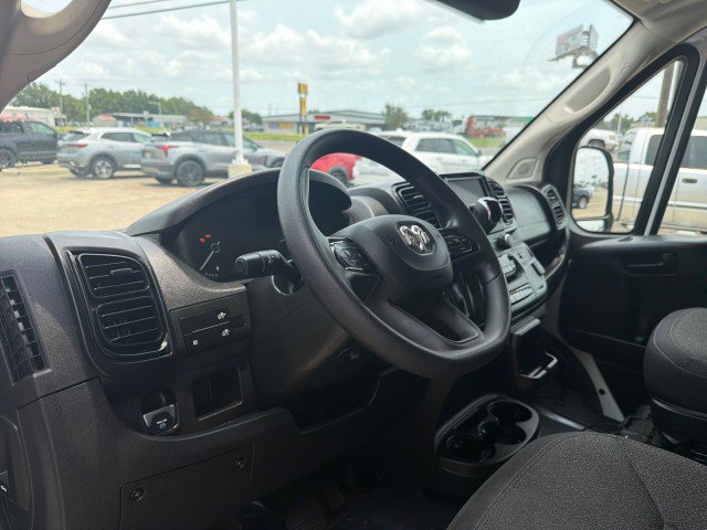Used 2025 RAM ProMaster 2500 w/ Convenience Group FWD image 15