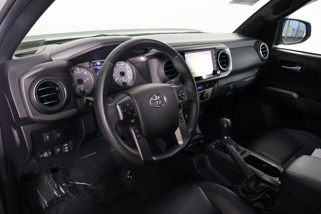 Used 2023 Toyota Tacoma TRD Off-Road w/ TRD Premium Off Road Package AWD/4WD image 7