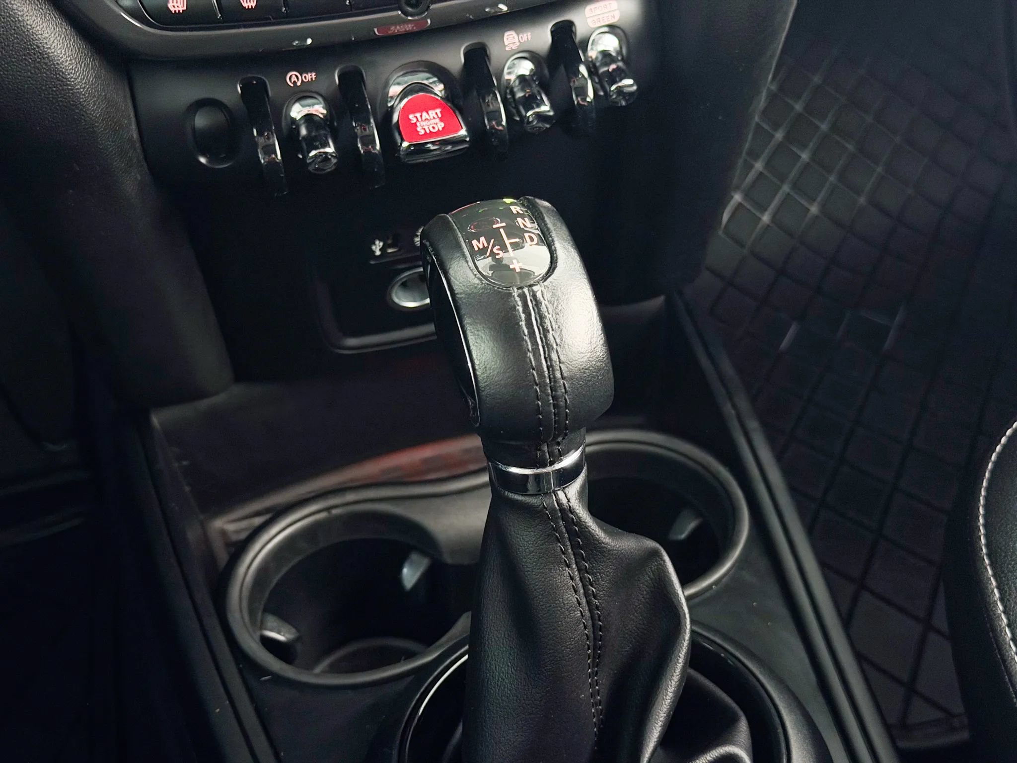 Used 2018 MINI Cooper Countryman ALL4 AWD/4WD image 32