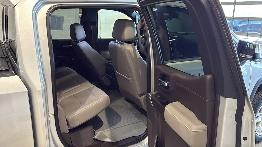 Used 2020 GMC Sierra 1500 SLT w/ SLT Premium Plus Package image 14