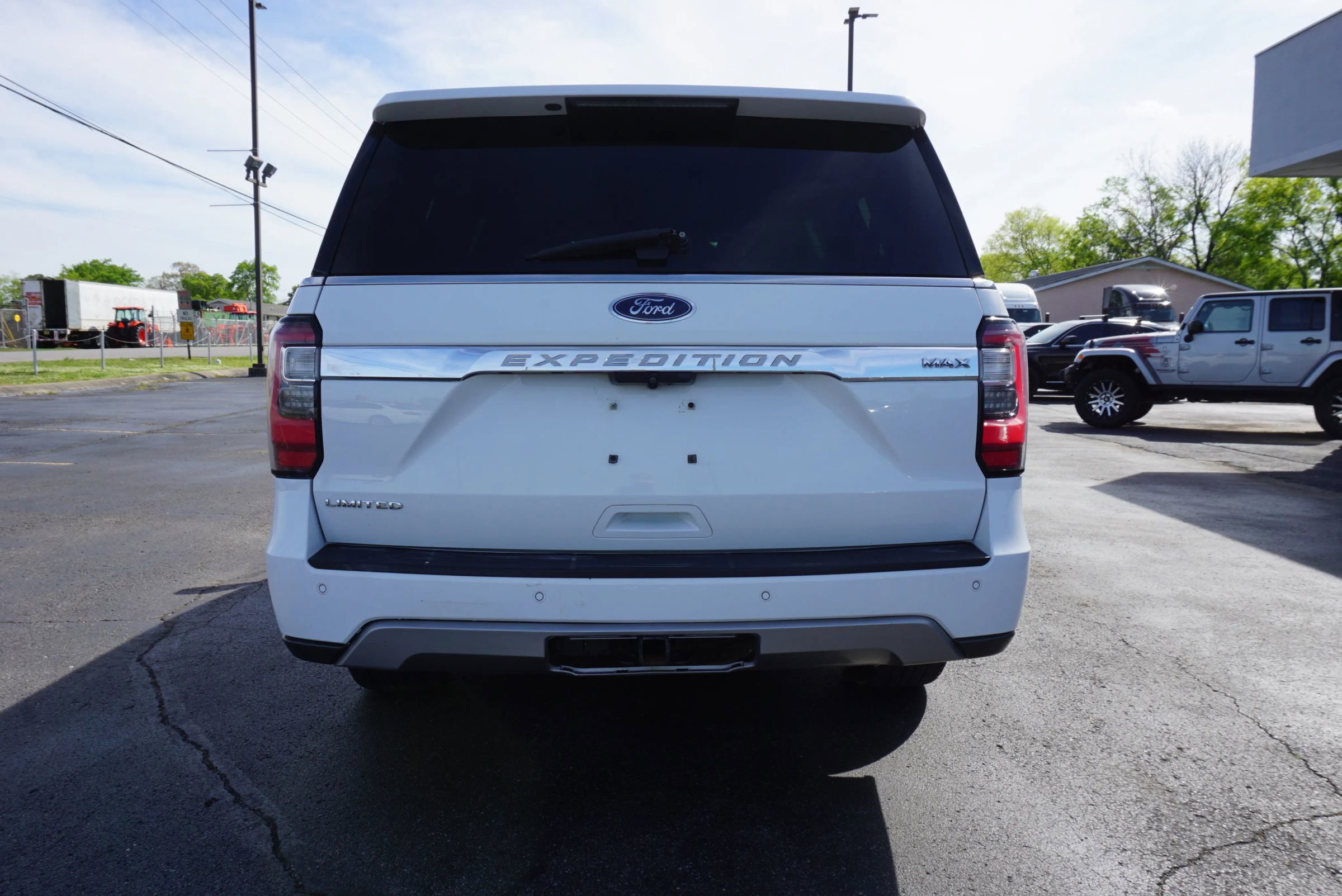Used 2021 Ford Expedition Max Limited image 6