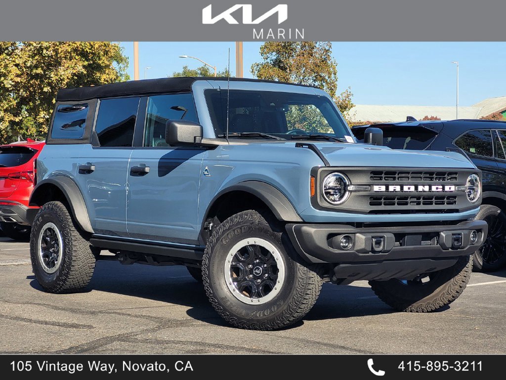 Used 2023 Ford Bronco Black Diamond w/ Sasquatch Package