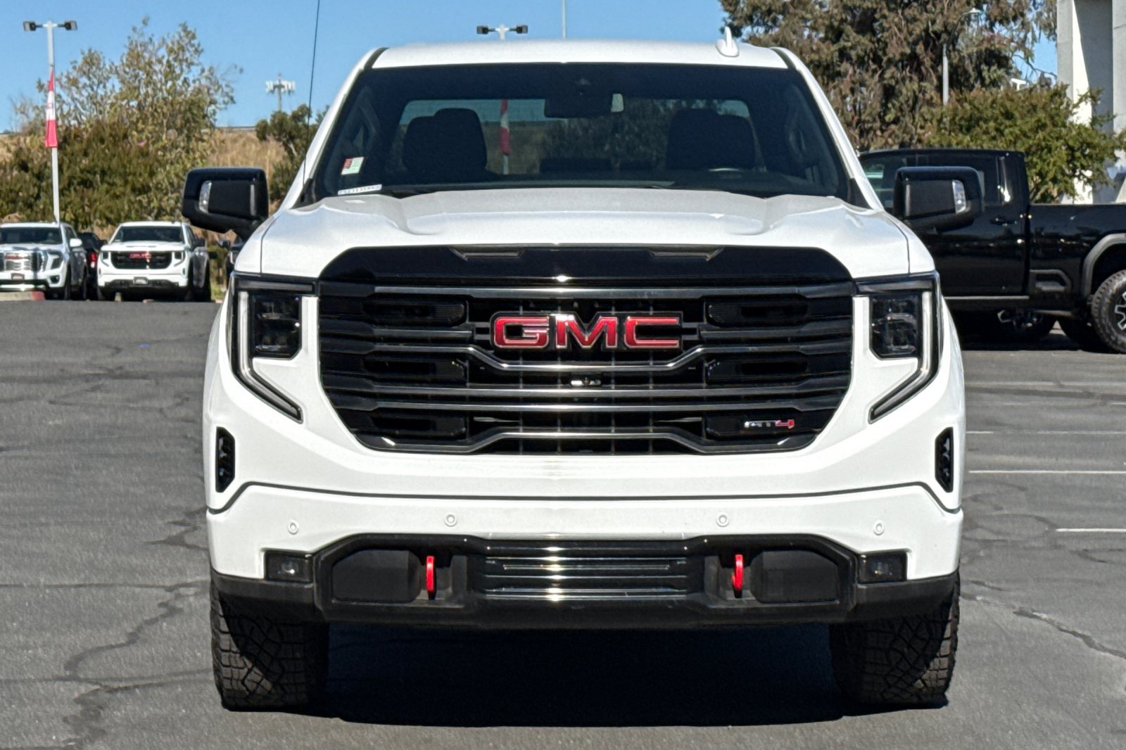 Used 2025 GMC Sierra 1500 AT4 AWD/4WD image 10