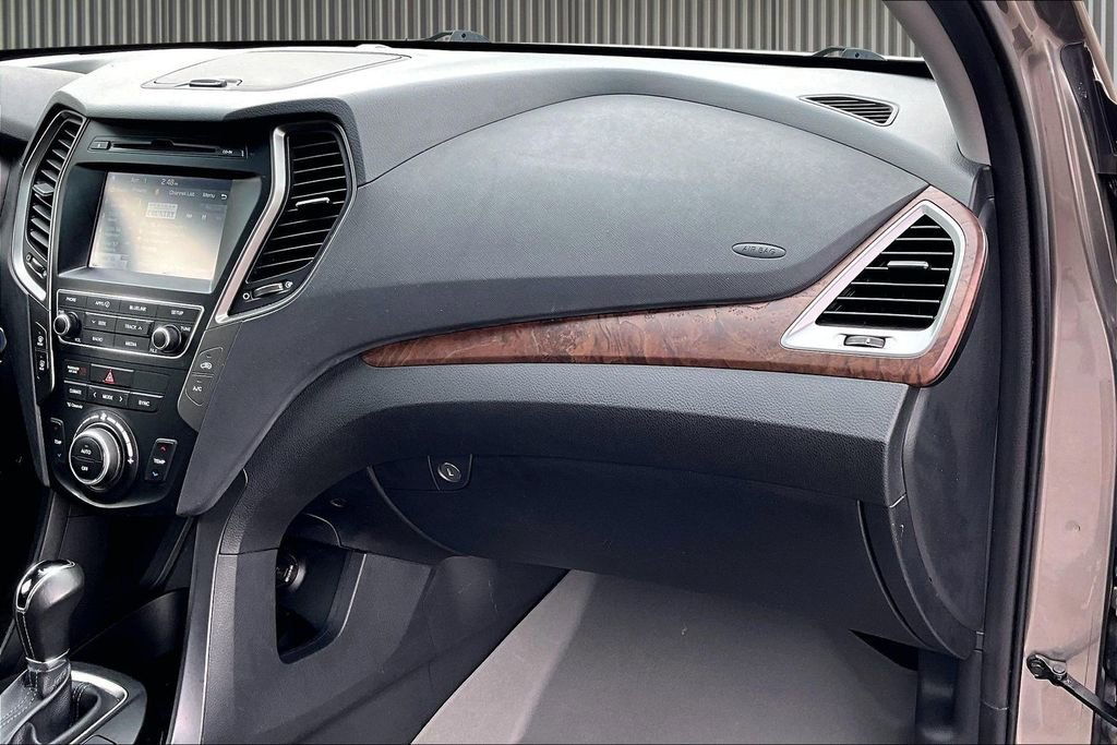 Used 2018 Hyundai Santa Fe Sport 2.0T image 18