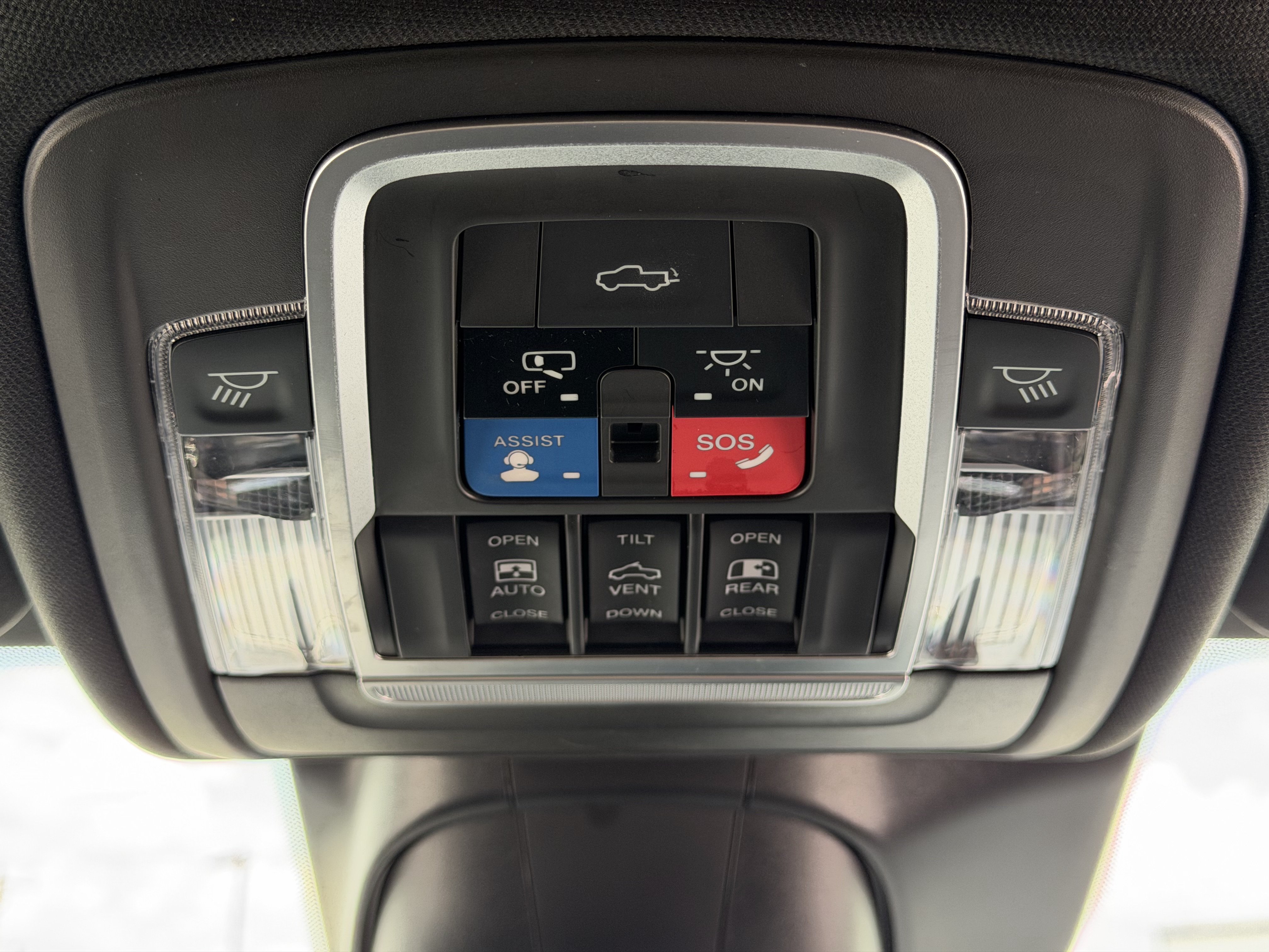 Used 2021 RAM 3500 Limited AWD/4WD image 24