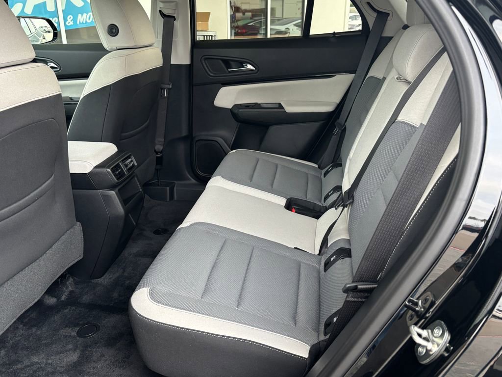 Used 2025 Honda Prologue EX image 25