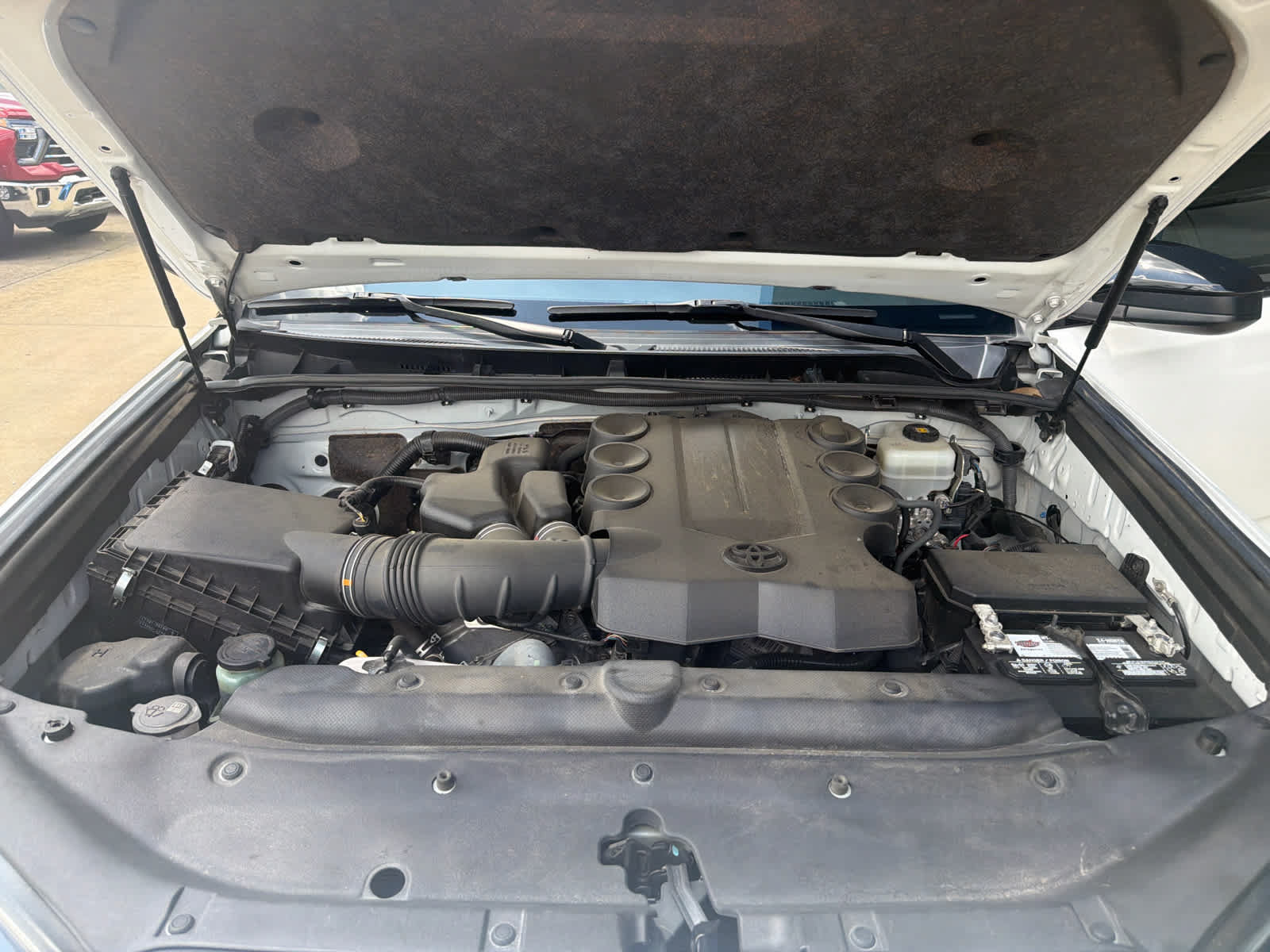 Used 2019 Toyota 4Runner SR5 AWD/4WD image 12