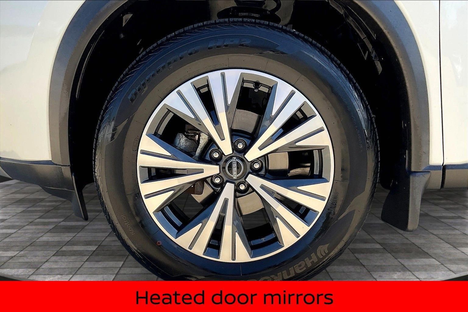 Certified 2022 Nissan Rogue SV image 15