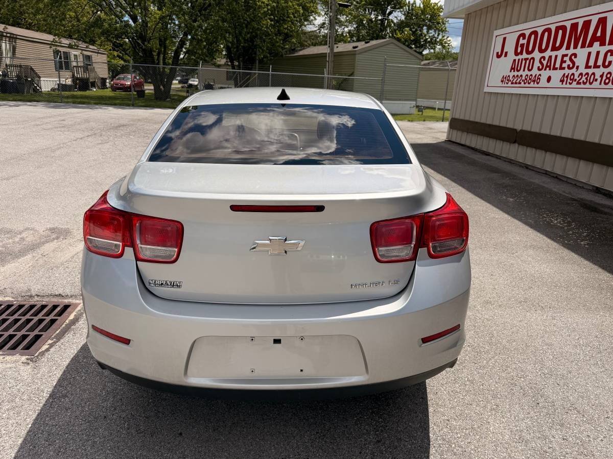 Used 2014 Chevrolet Malibu LS w/ Protection Package FWD image 6