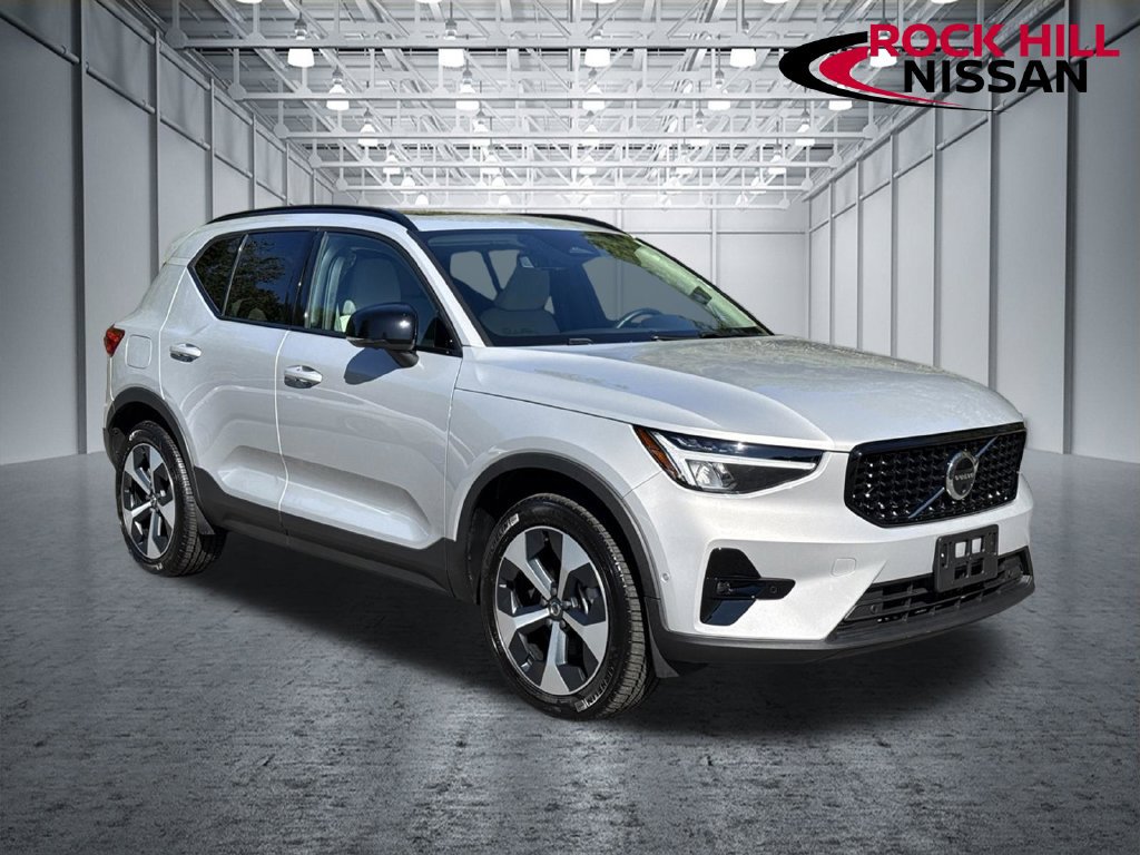 Used 2025 Volvo XC40 B5 Plus AWD/4WD 360° Tour