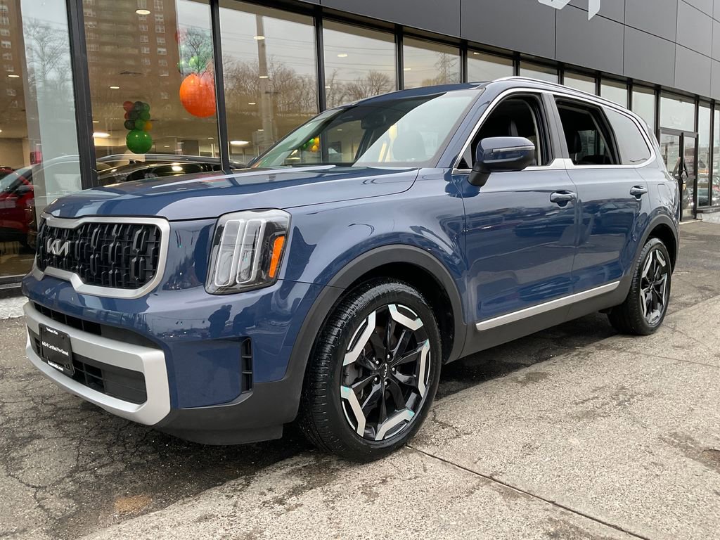Certified 2024 Kia Telluride EX