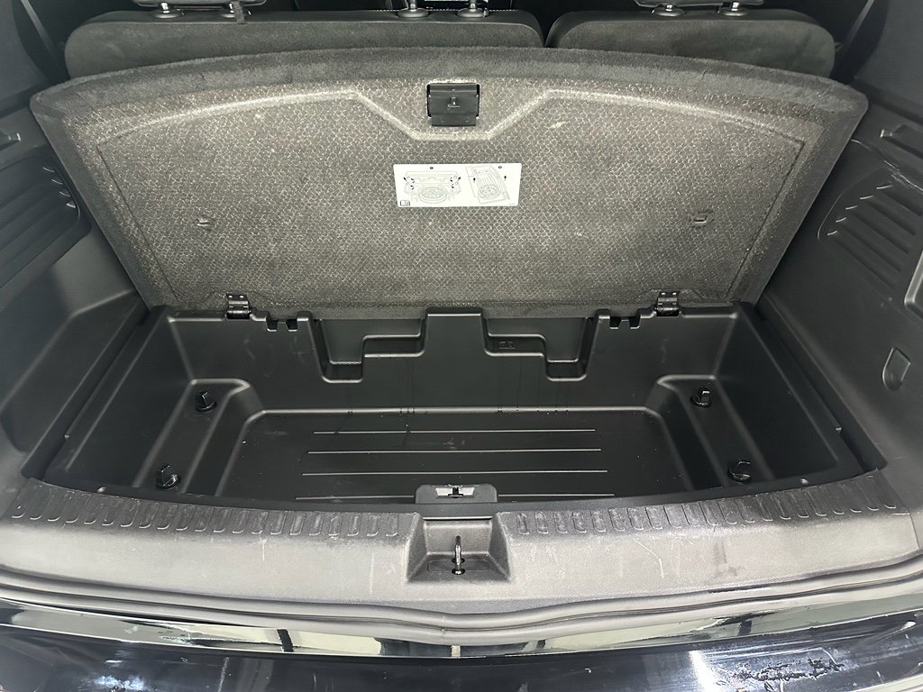 Certified 2025 Buick Enclave Sport Touring image 40