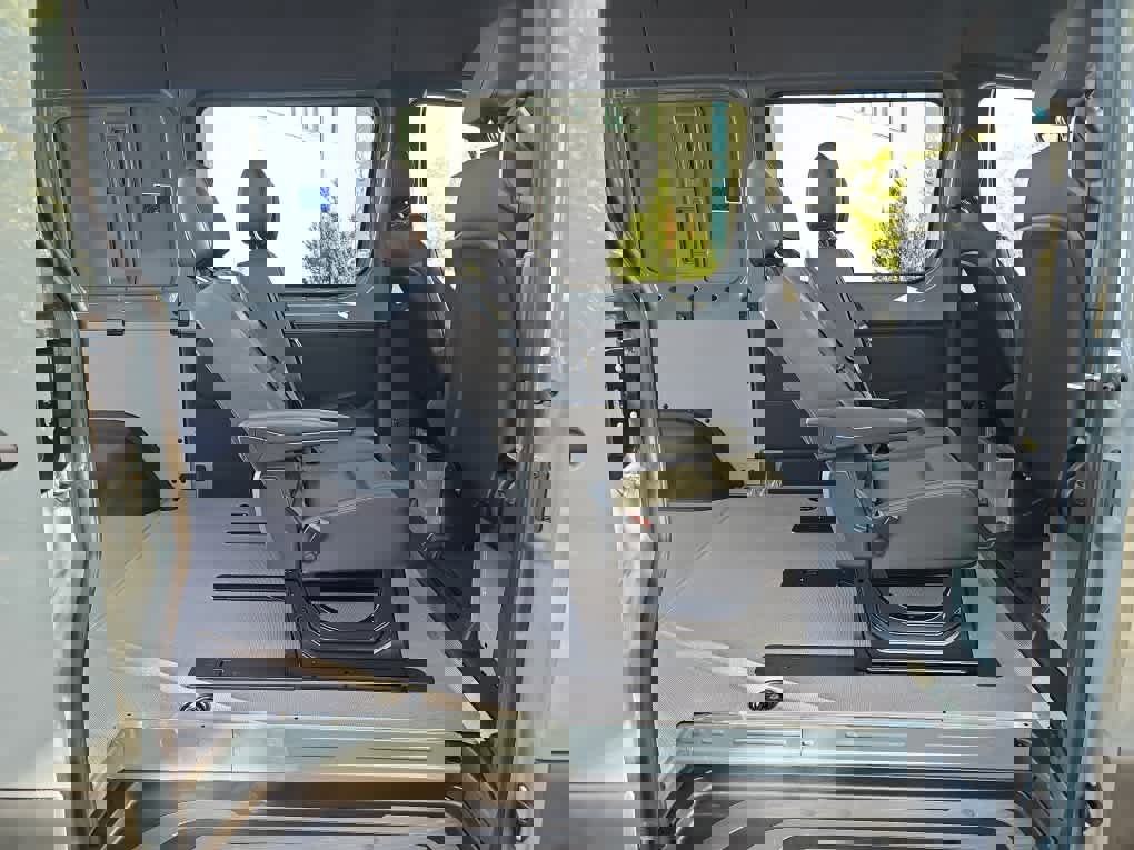 New 2026 Mercedes-Benz Sprinter 2500 image 13