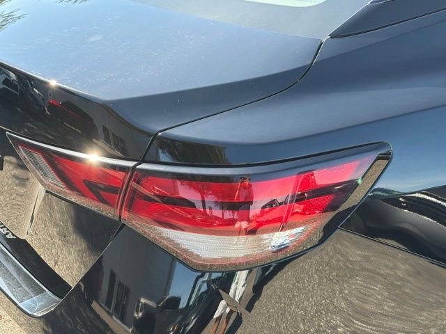Used 2025 Nissan Sentra SV w/ Trunk Package FWD image 12