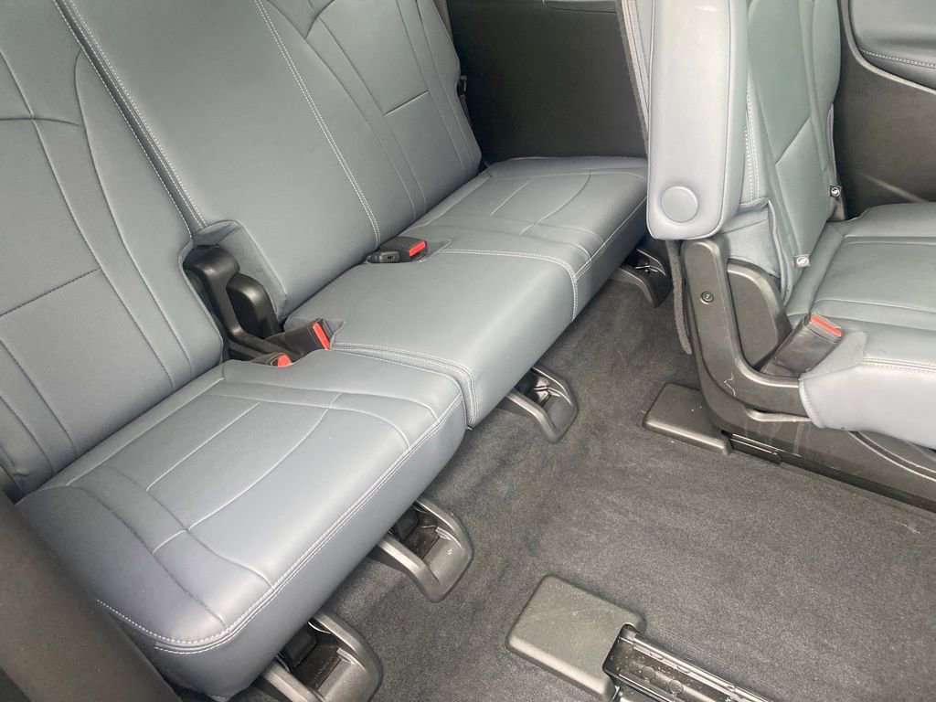 Used 2023 Buick Enclave Essence w/ Trailering Package, 5000 lbs. image 12