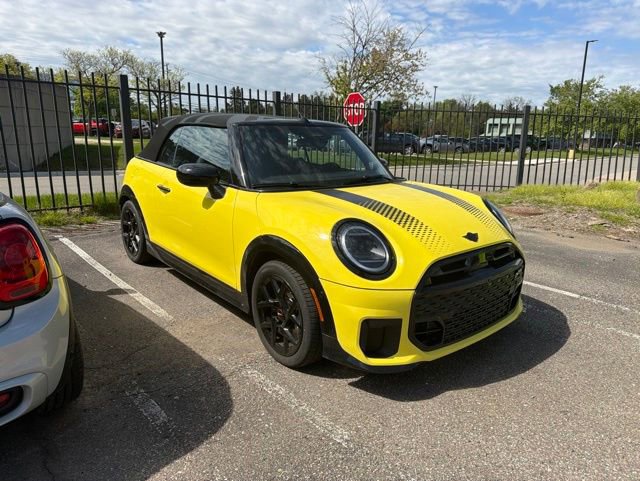 Used 2026 MINI Cooper S FWD image 3
