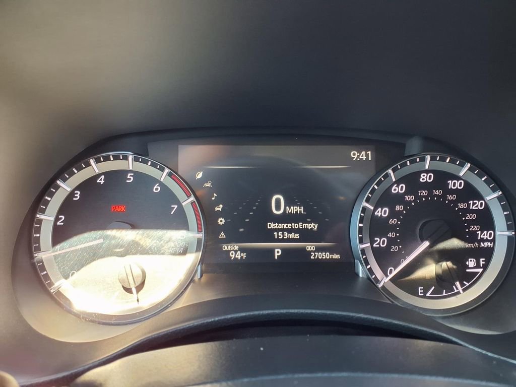 Used 2023 Toyota Highlander XLE image 31