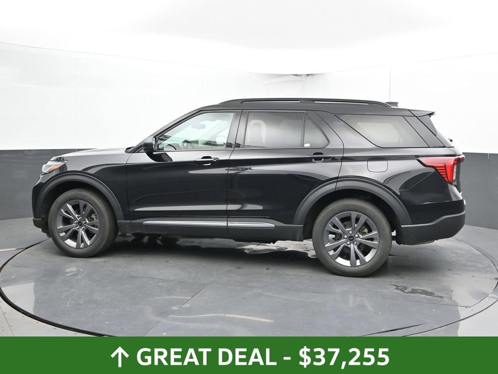 Used 2025 Ford Explorer Active w/ Active Comfort Package AWD/4WD image 10