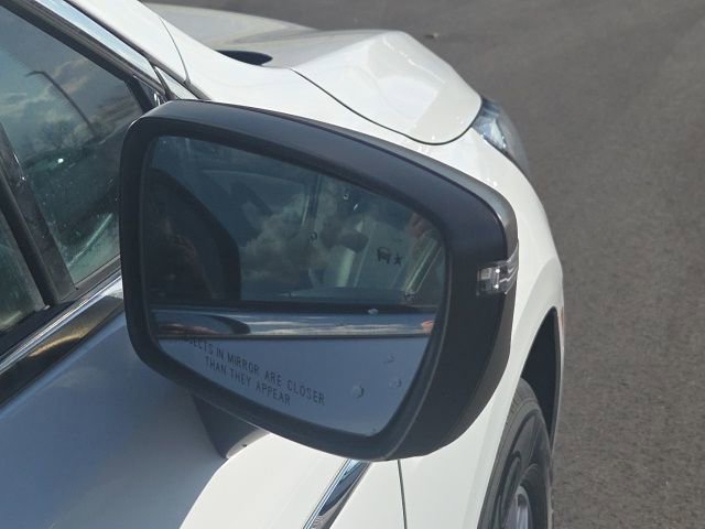 Used 2024 Buick Enclave Premium image 7