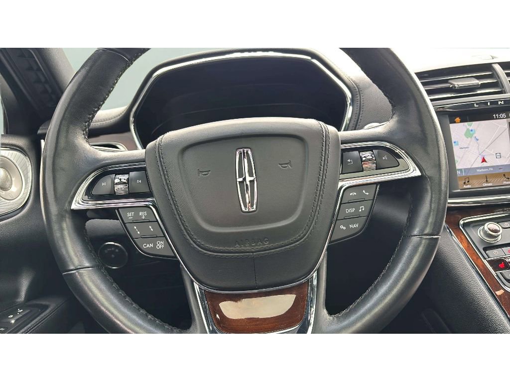 Used 2017 Lincoln Continental Reserve w/ Luxury Package AWD/4WD image 15