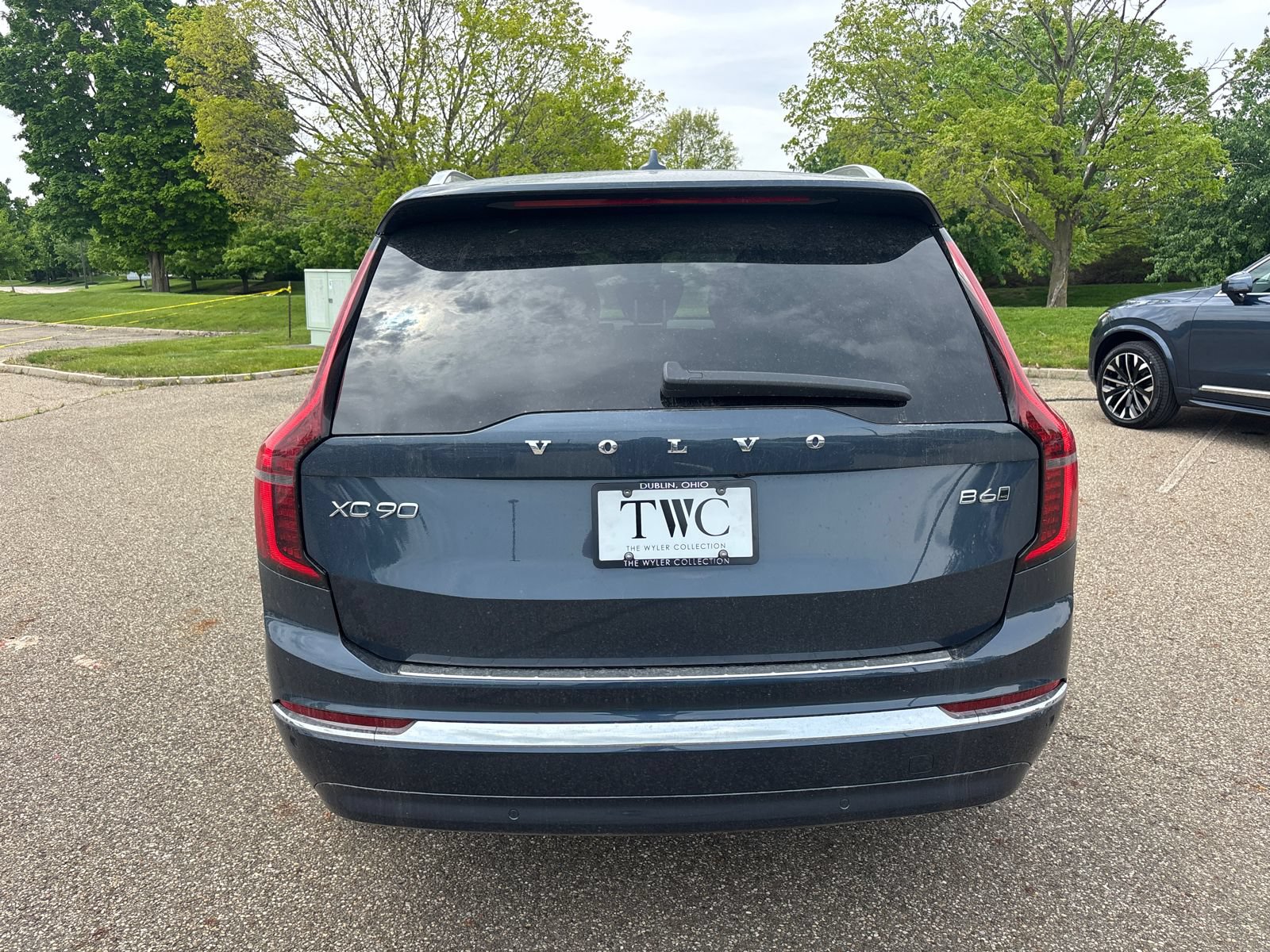 New 2026 Volvo XC90 B6 Ultra w/ Protection Package Premier AWD/4WD image 6