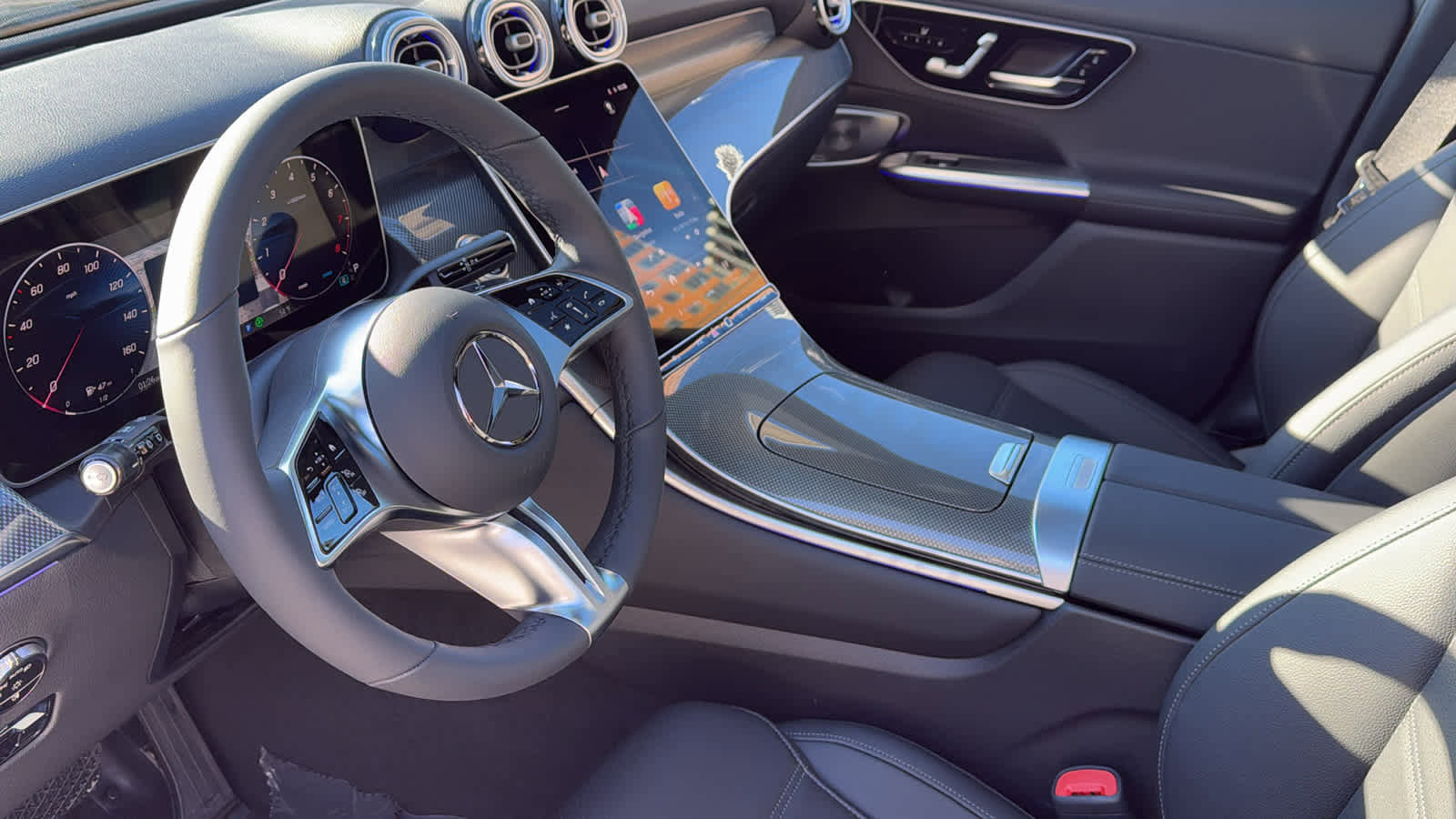 New 2026 Mercedes-Benz GLC 300 4MATIC image 28