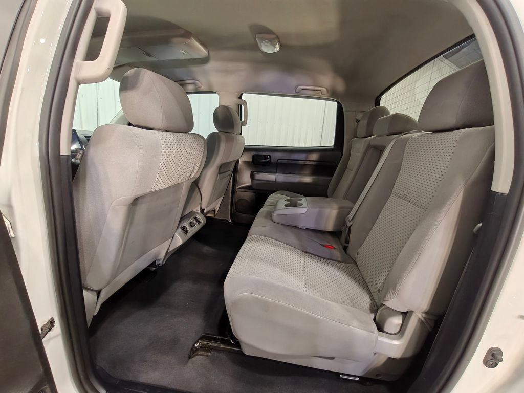 Used 2012 Toyota Tundra 4x4 CrewMax w/ Tow Pkg image 26