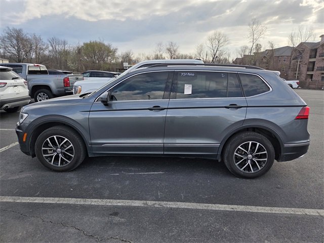 Used 2021 Volkswagen Tiguan SE image 4