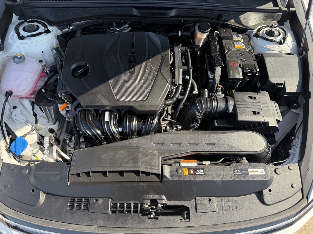 Used 2025 Hyundai Sonata SEL FWD image 30