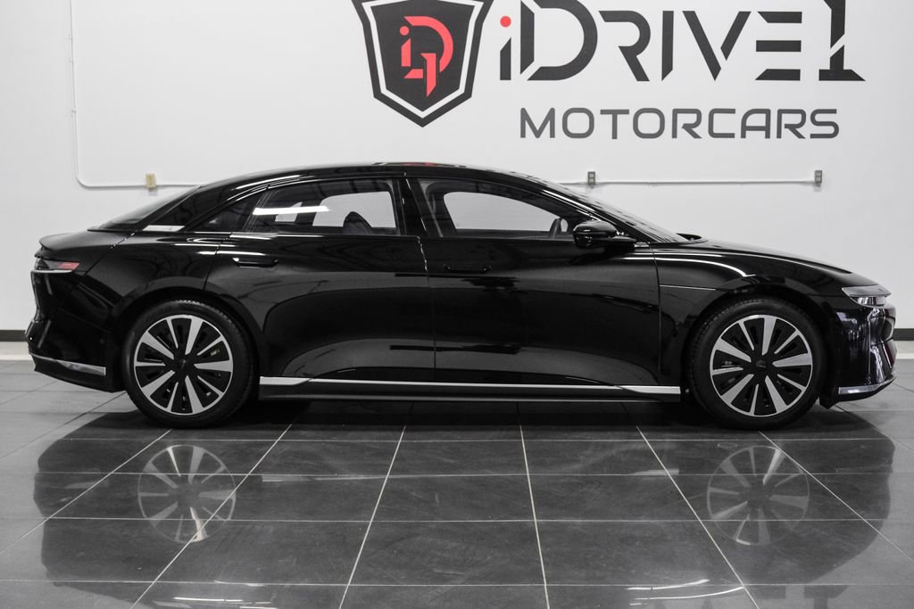 Used 2023 Lucid Air Pure image 10