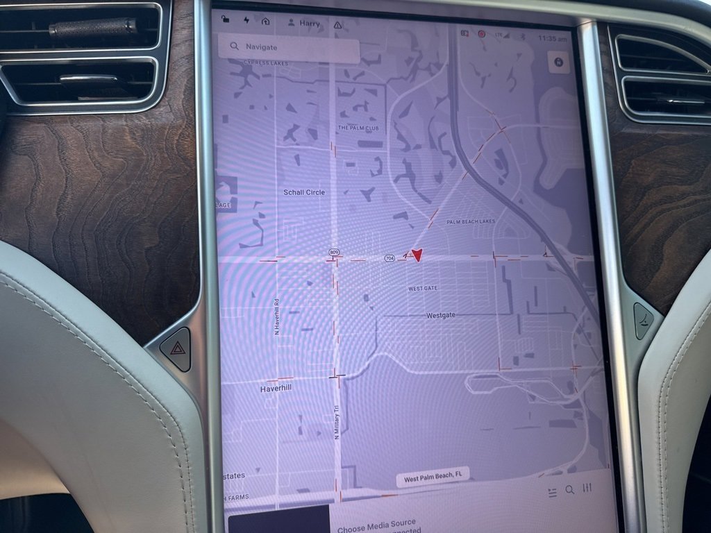 Used 2017 Tesla Model S AWD image 3