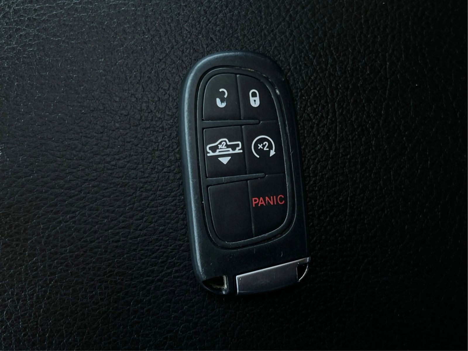 Used 2018 RAM 1500 Rebel w/ Luxury Group AWD/4WD image 39