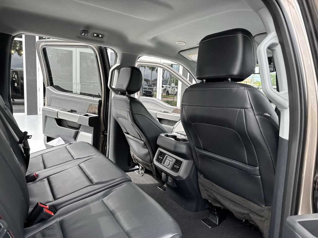 Used 2023 Ford F250 Lariat w/ Lariat Ultimate Package AWD/4WD image 33