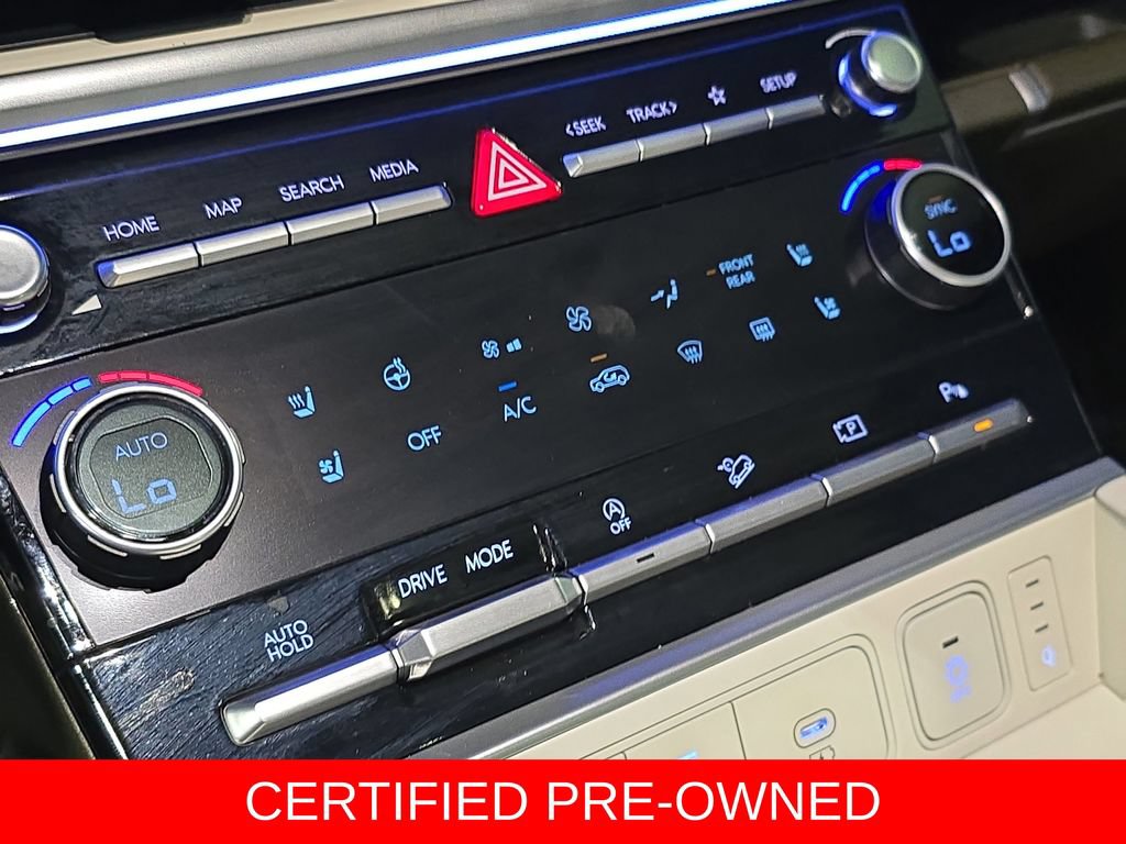 Used 2025 Hyundai Santa Fe Calligraphy FWD image 23