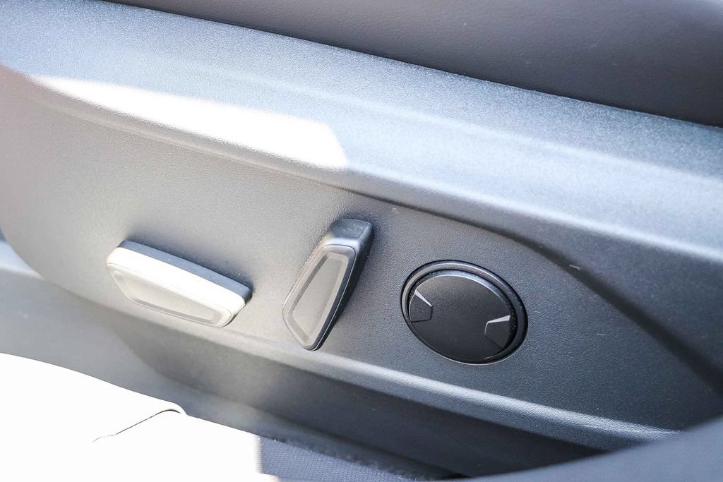 Certified 2024 Ford Mustang Mach-E Select RWD image 25