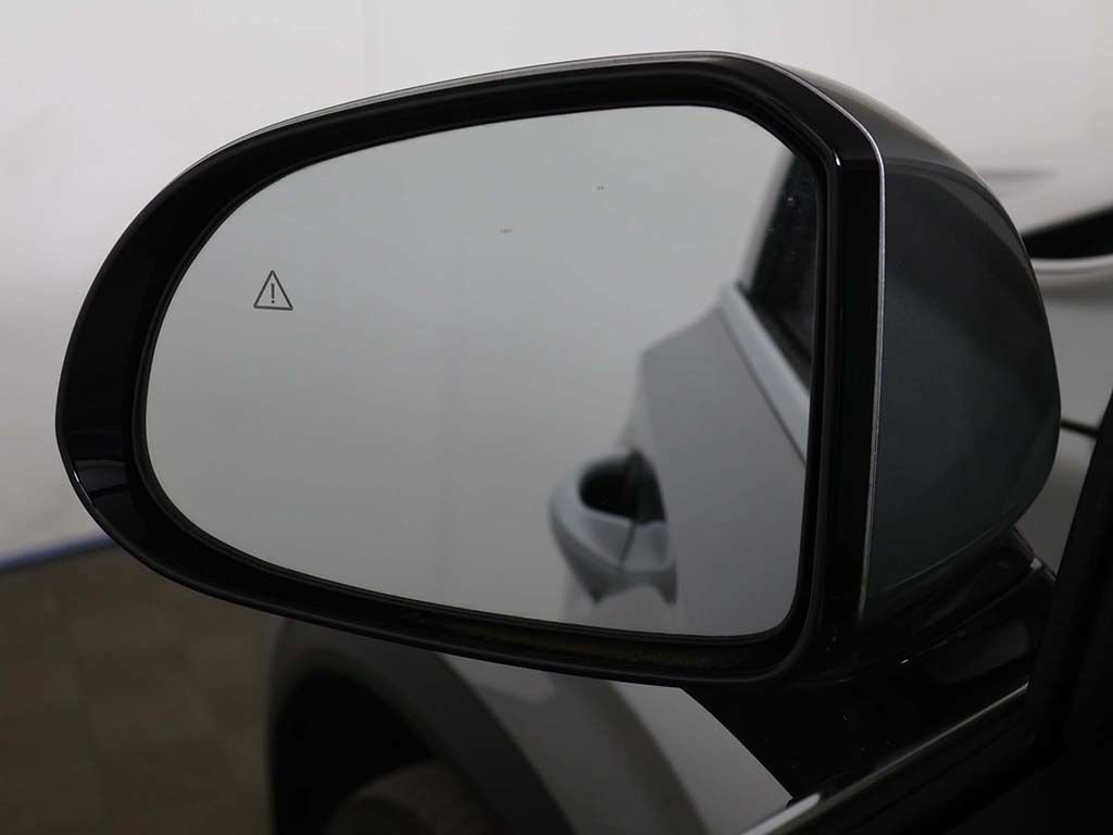 Used 2023 Hyundai Santa Fe SEL AWD/4WD image 33
