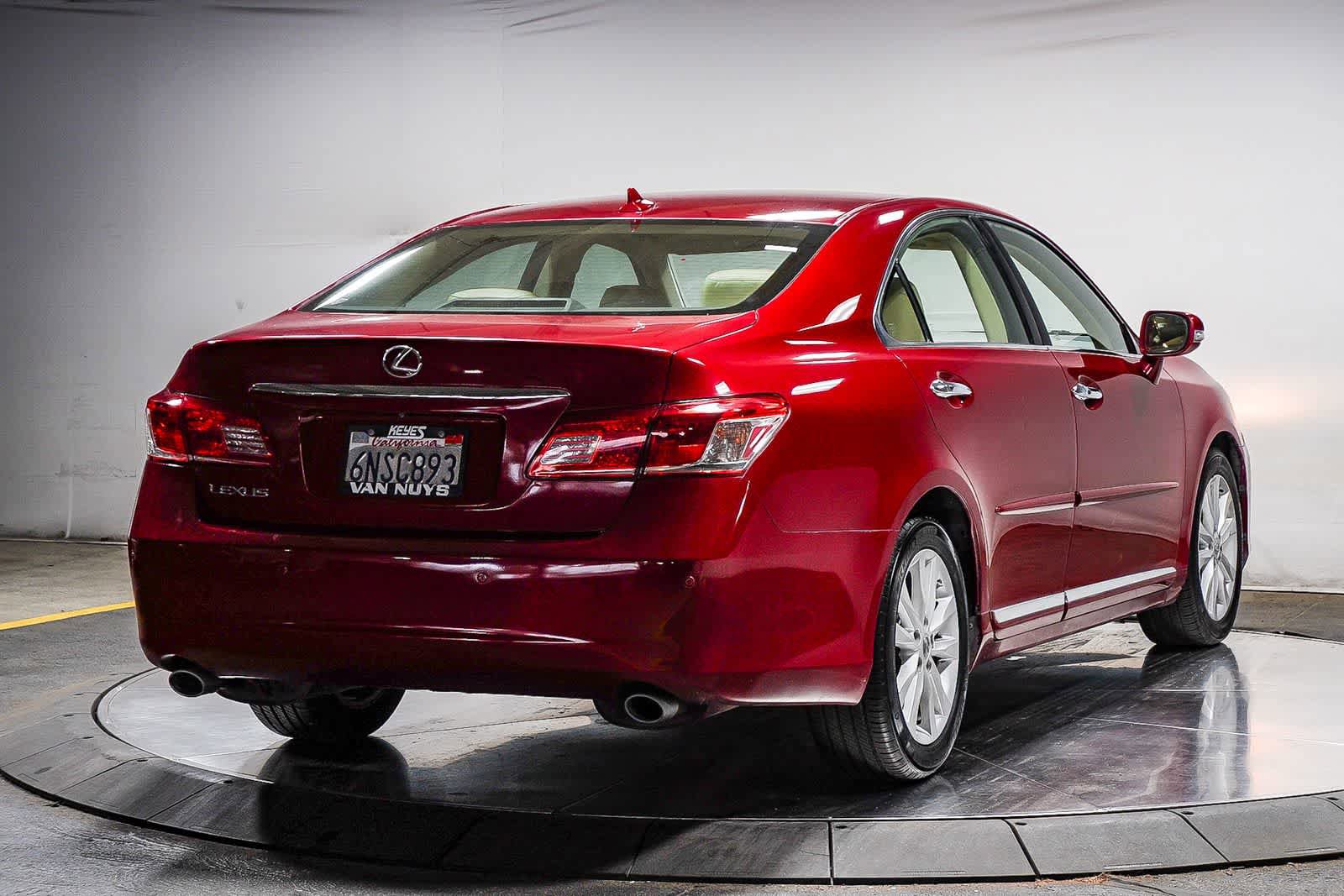 Used 2010 Lexus ES 350 image 4